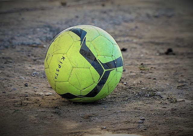 如何在关键 如何在关键