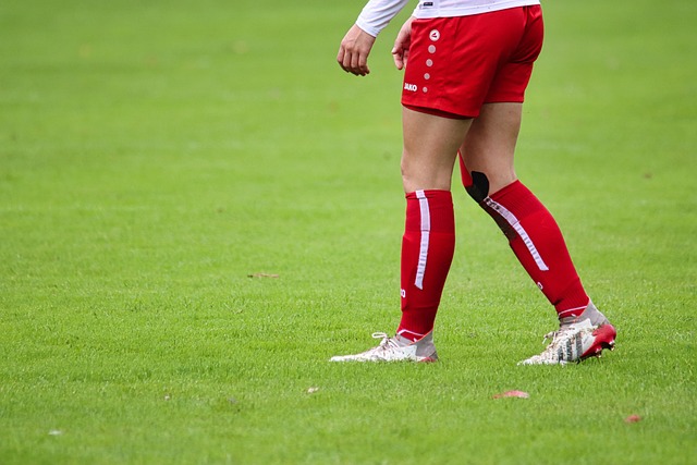 人为捆绑在 人为捆绑在